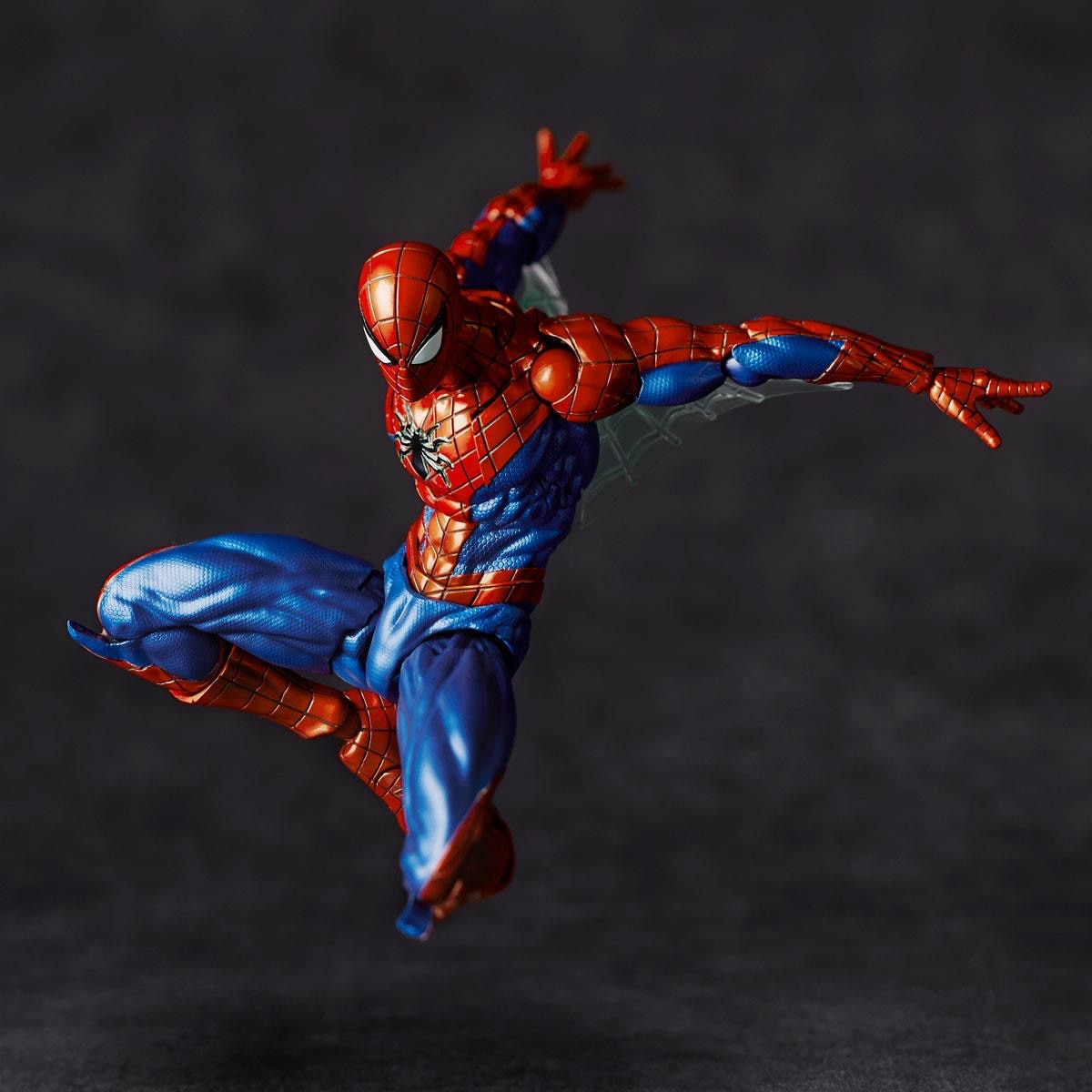 Spider-Man 16cm Action Figure