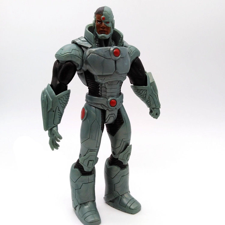7 style Batman Superman Green Lantern Wonders Woman Anime Figur Aquamans Flashs Anime Figur about 18cm High with Movable Joints