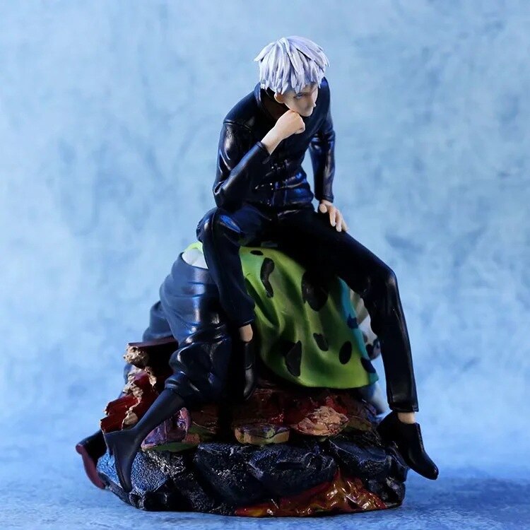 Jujutsu Kaisen Statue