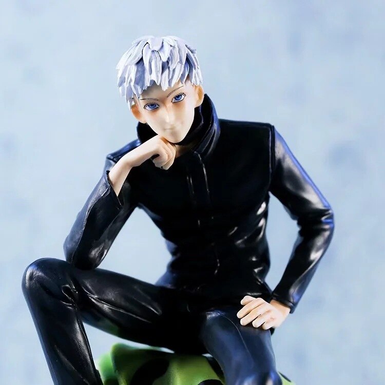 Jujutsu Kaisen Statue