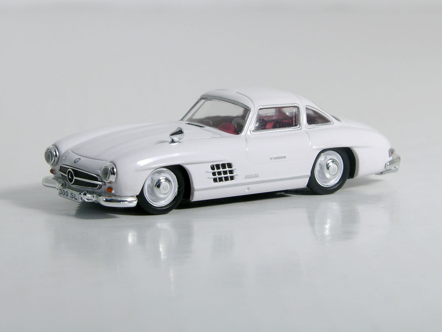 1:87 simulation Car Mercedes Benz 190SL 300C 300SL Classical Car Retro Autos Pull Back Function Model Vehicle Toys for Children