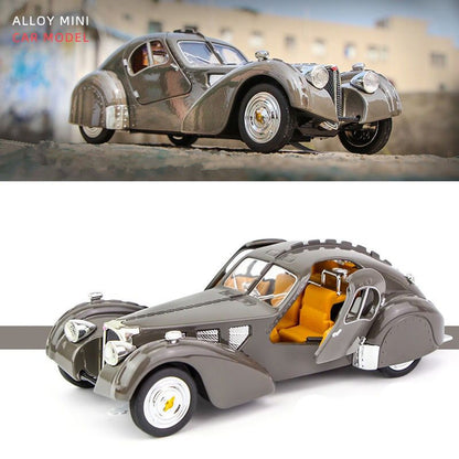 1:28 Bugatti TYPE 57SC Classic Alloy Car Model Diecasts Metal Toy Vehicles Car Model Simulation Sound Light Collection Kids Gift