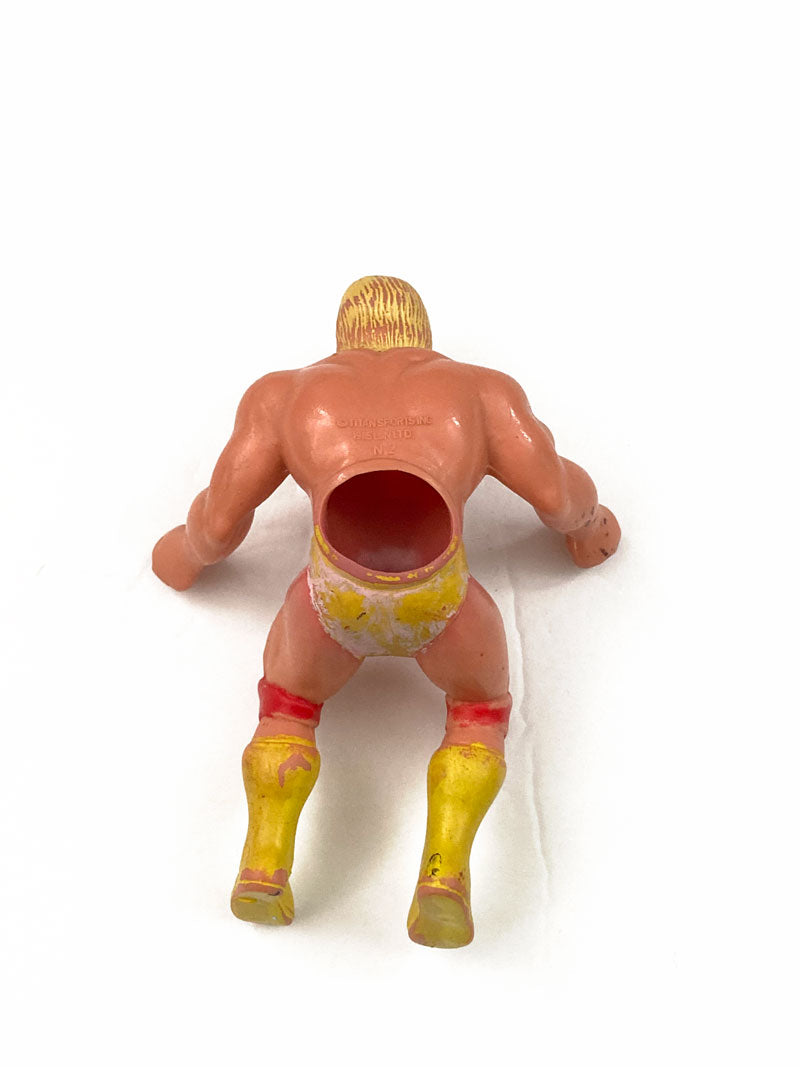 USED 1985 LJN WWF Hulk Hogan Thumb Wrestler