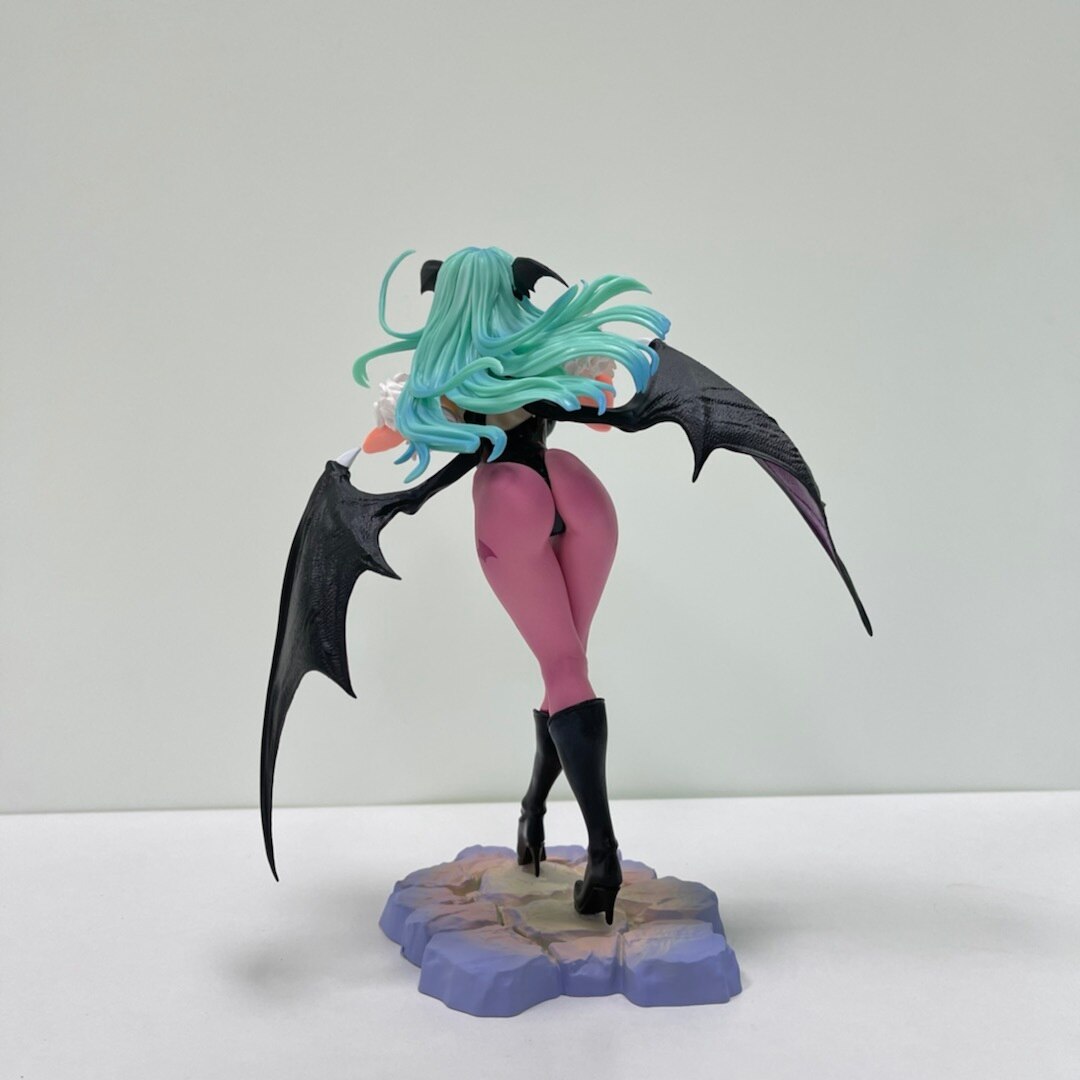 Darkstalkers Hunter Morrigan Figure