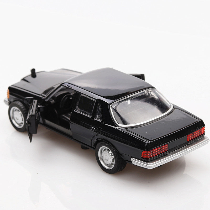 1/36 Boxed Simulation Car Model Toys E-class W123 Black Classical Car Retro Autos Pull Back Function Model 2 Doors Opened